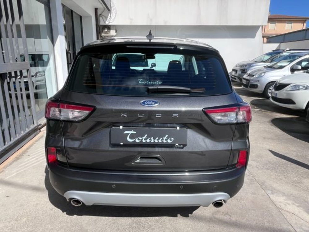 Ford Kuga usata a Oristano (9)