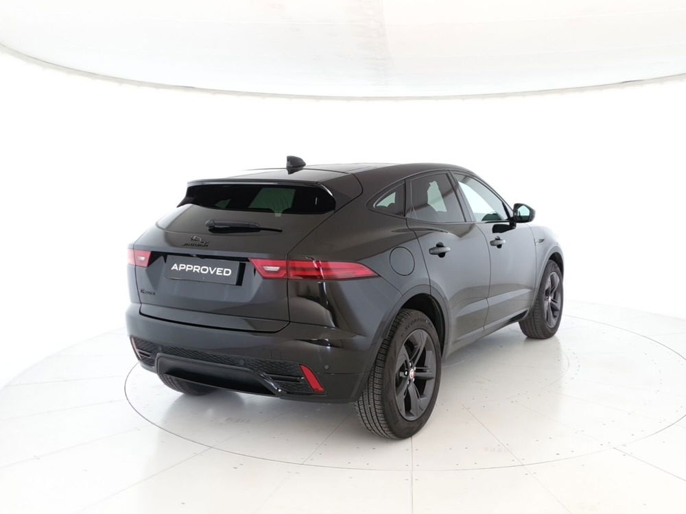 Jaguar E-Pace usata a Monza e Brianza (2)