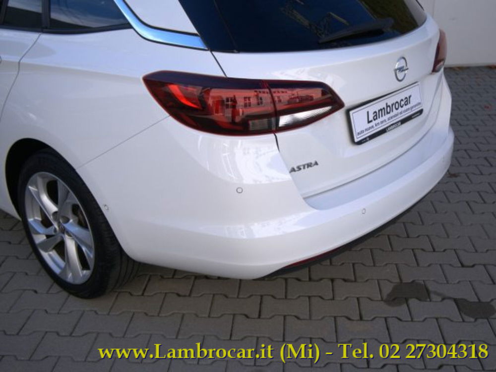 Opel Astra Station Wagon usata a Milano (16)