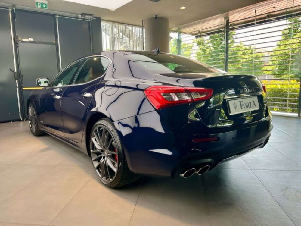 Maserati Ghibli usata a Torino (6)