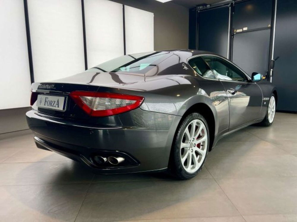 Maserati Granturismo usata a Torino (8)