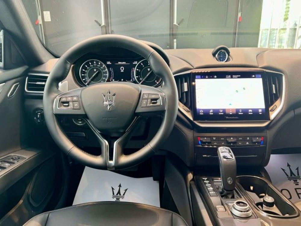 Maserati Ghibli nuova a Torino (14)