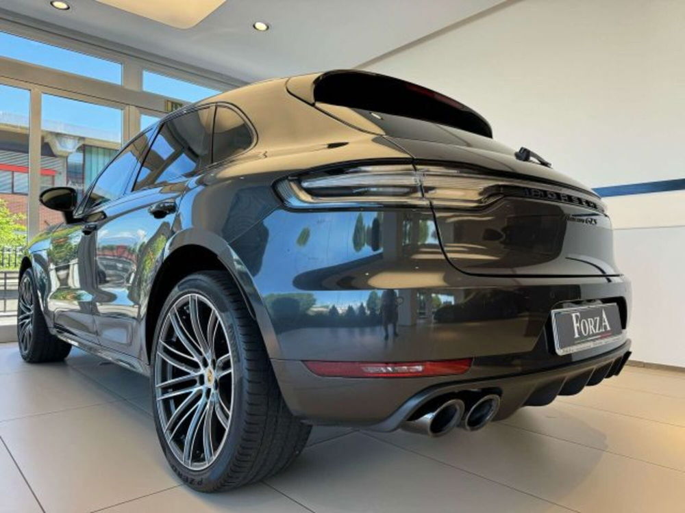 Porsche Macan usata a Torino (13)