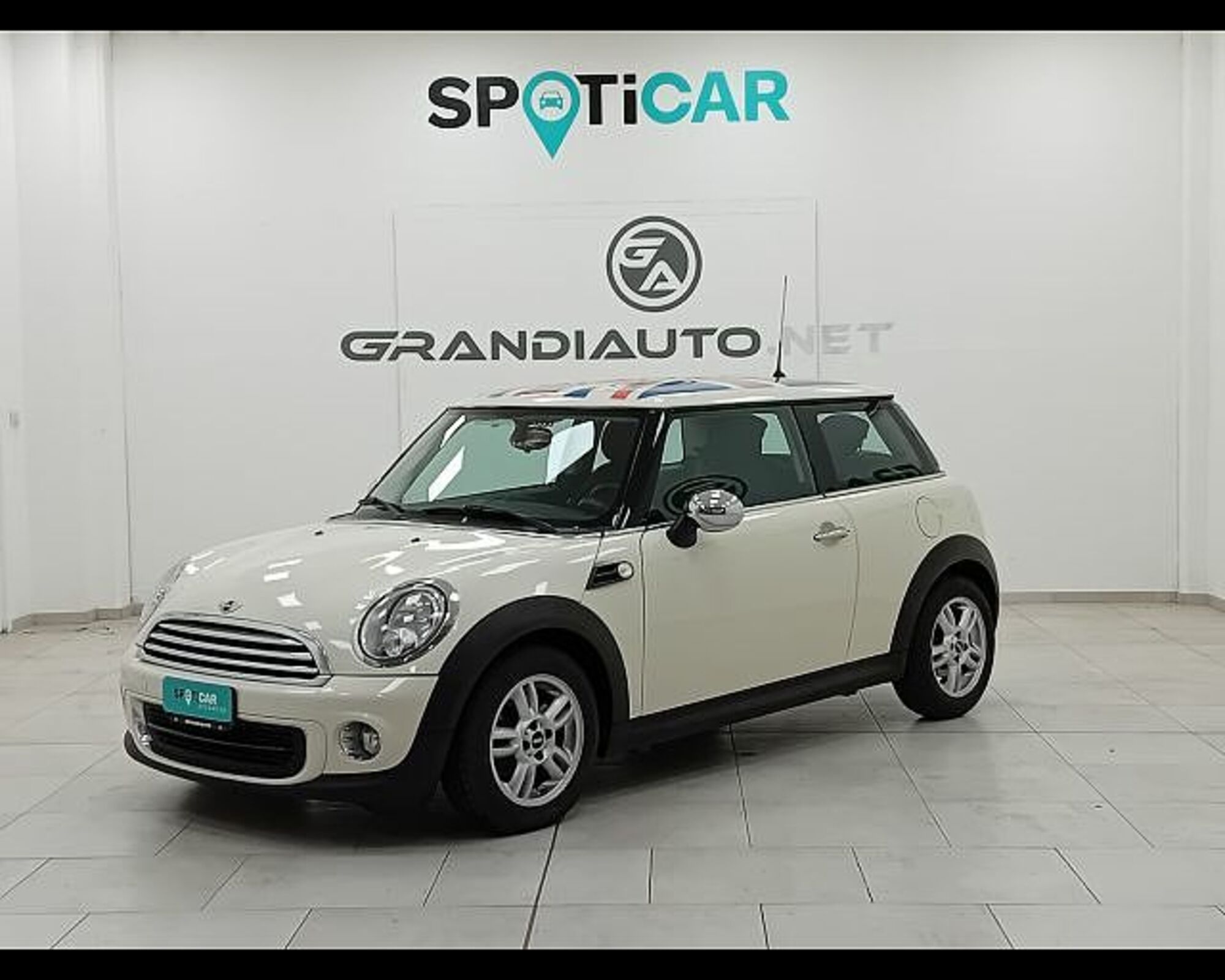 MINI Mini 1.6 16V One (55kW)  del 2014 usata a Alessandria