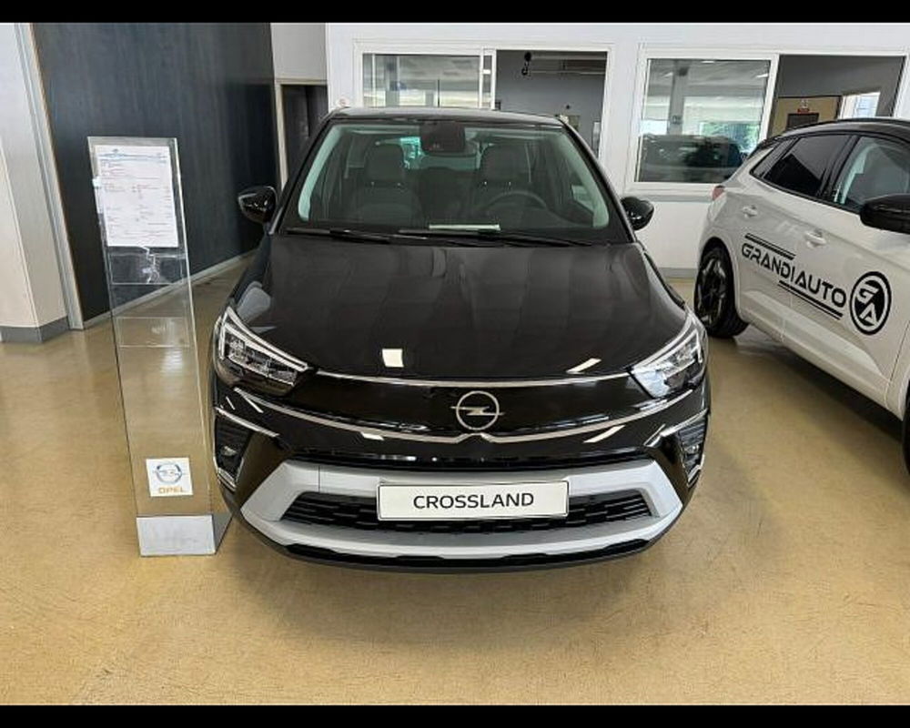 Opel Crossland nuova a Alessandria (2)