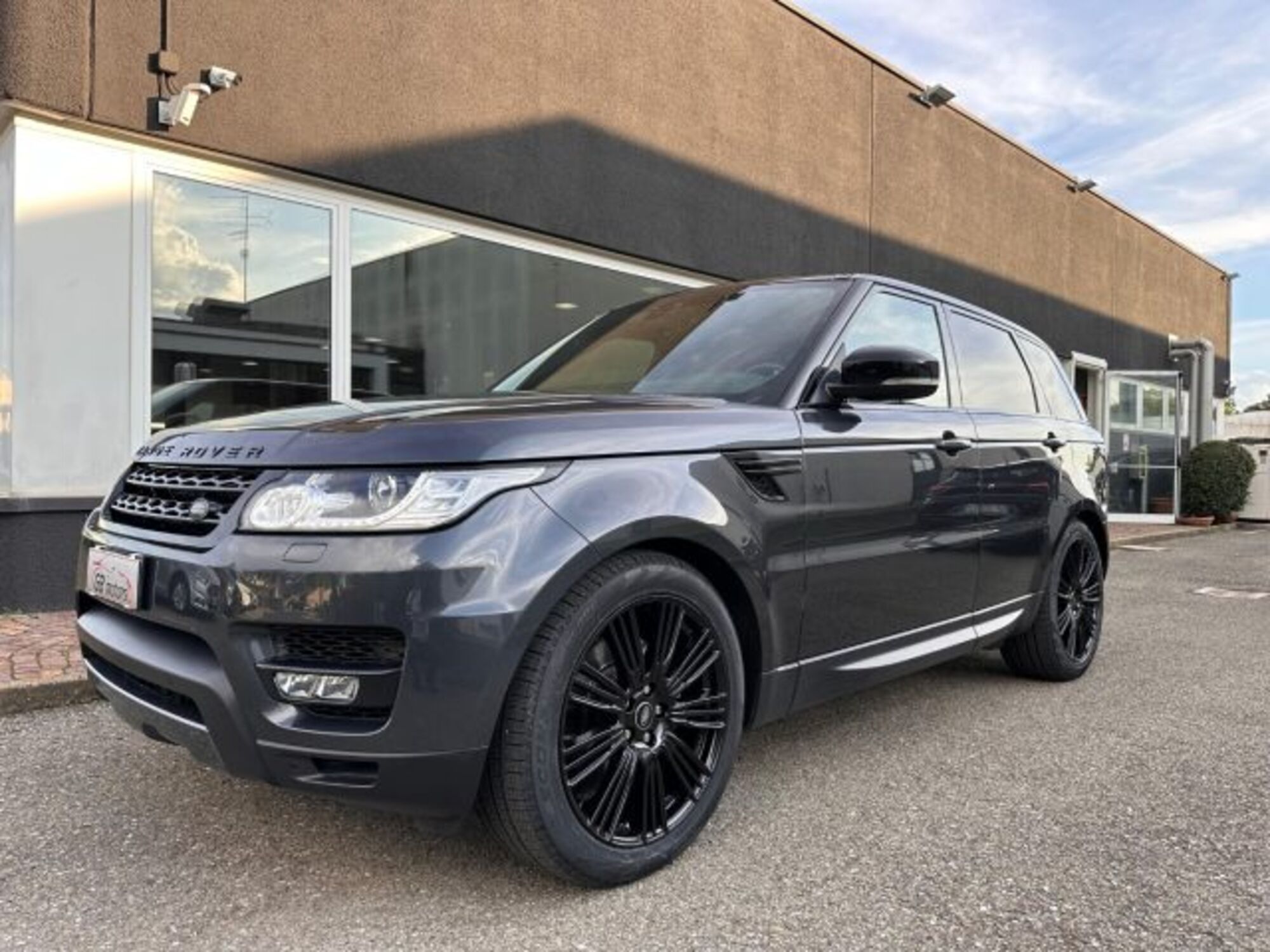 Land Rover Range Rover Sport 3.0 TDV6 HSE Dynamic  del 2017 usata a Imola