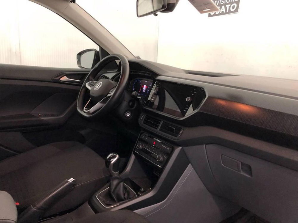 Volkswagen T-Cross usata a Torino (6)