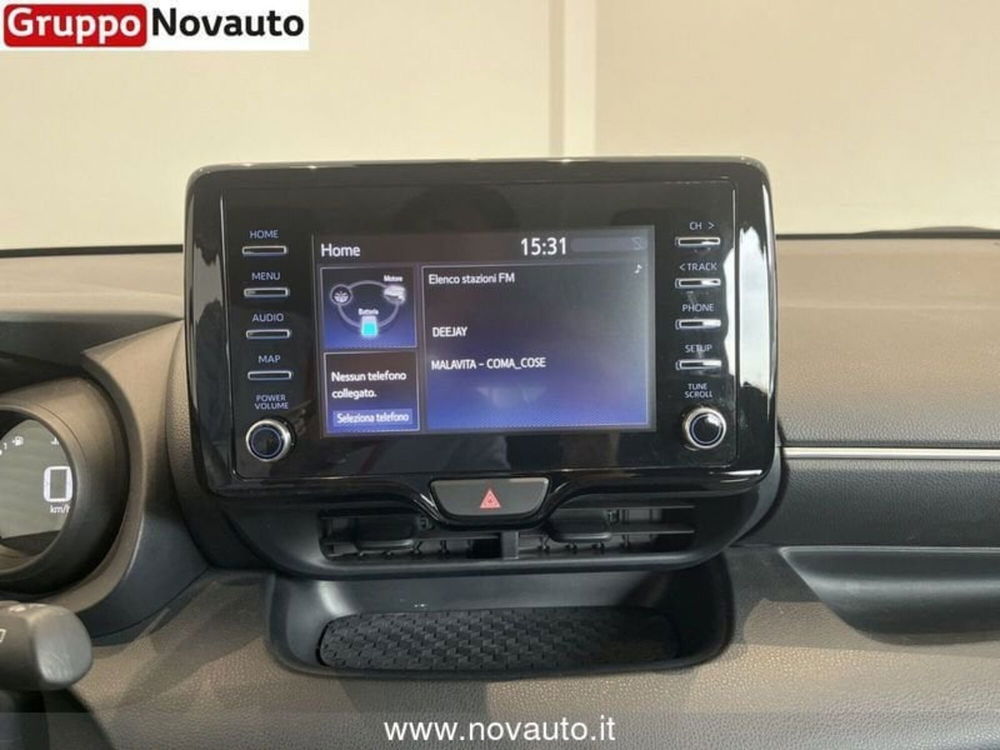 Toyota Yaris Cross usata a Varese (9)