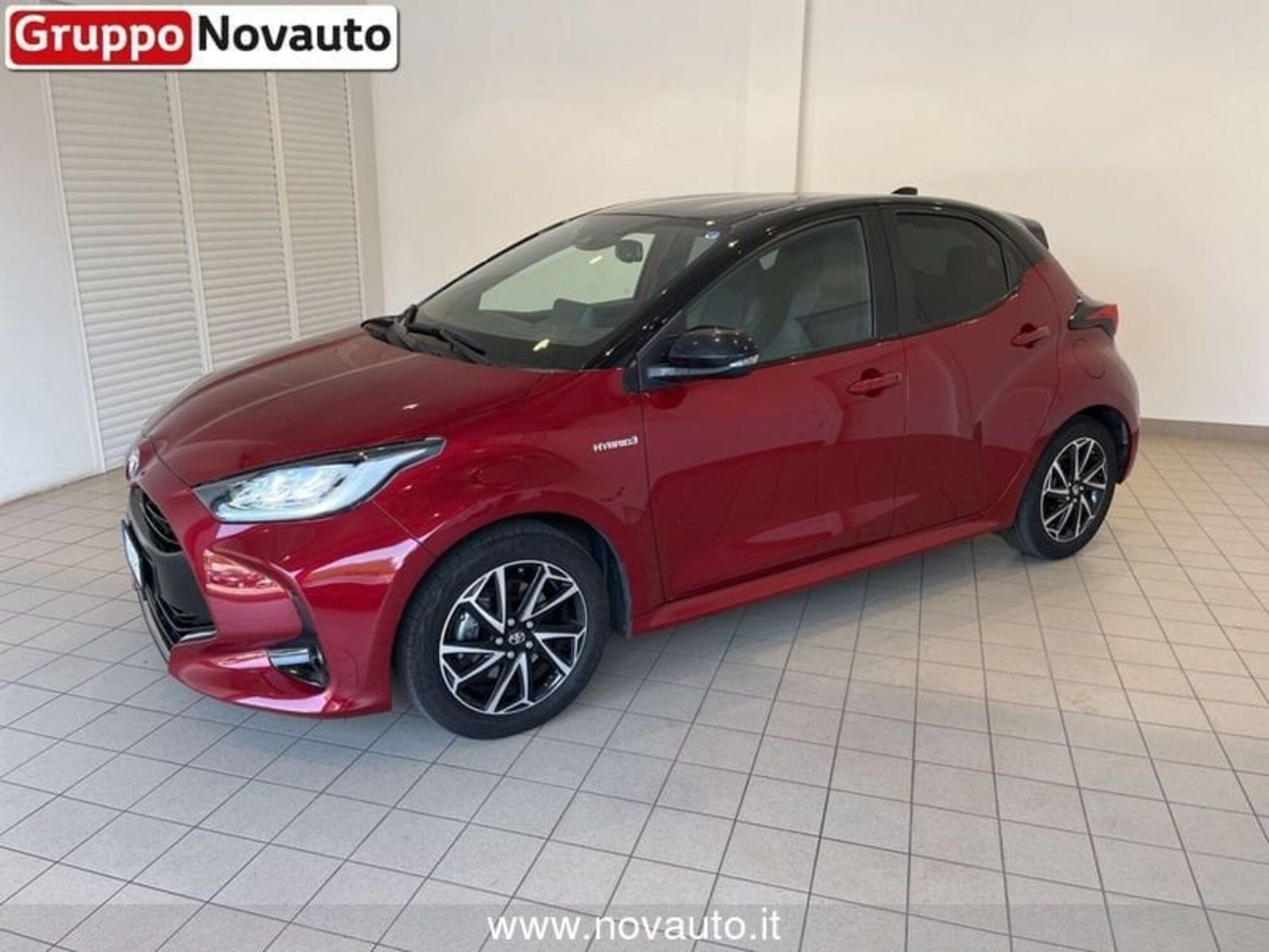 Toyota Yaris 1.5 Hybrid 5 porte Style  del 2020 usata a Varese