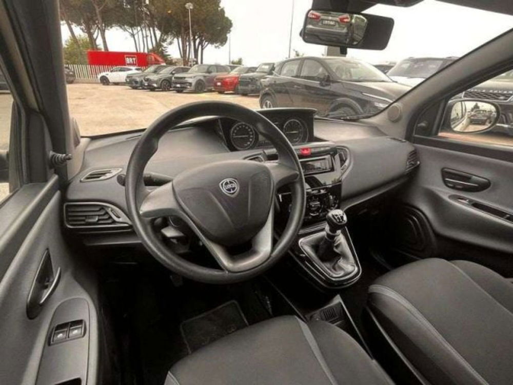 Lancia Ypsilon usata a Firenze (14)