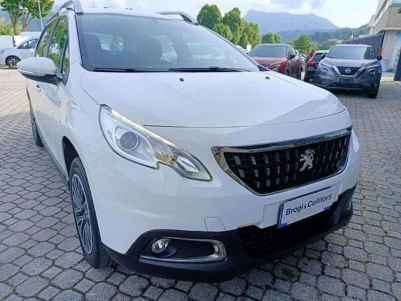 Peugeot 2008 82 Active  del 2017 usata a Empoli