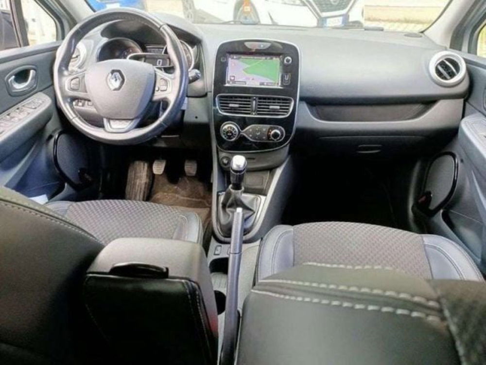 Renault Clio usata a Firenze (13)