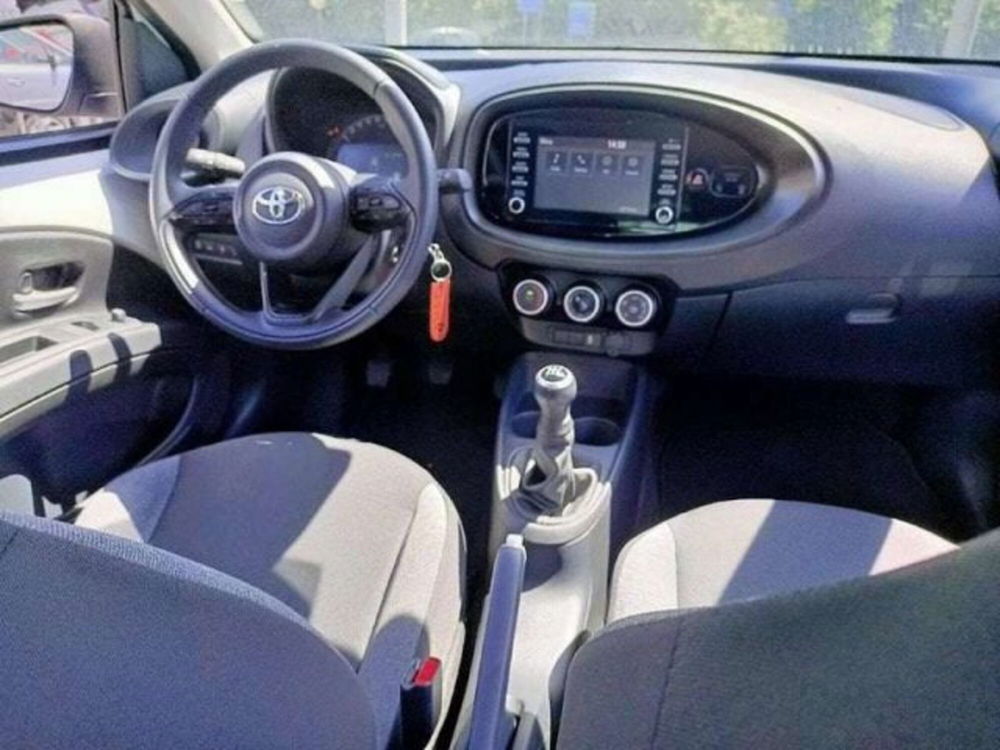 Toyota Aygo X usata a Firenze (15)