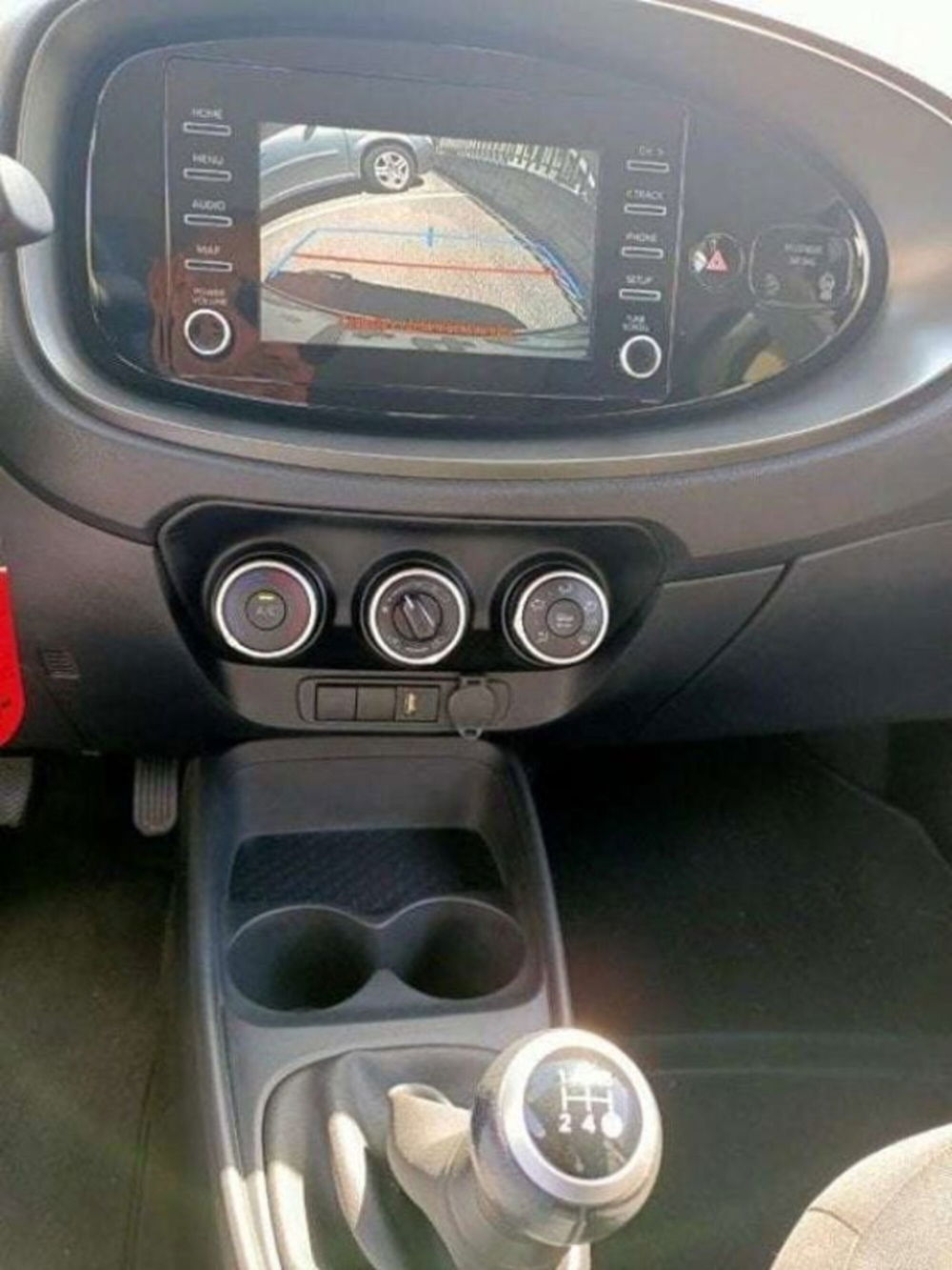 Toyota Aygo X usata a Firenze (9)