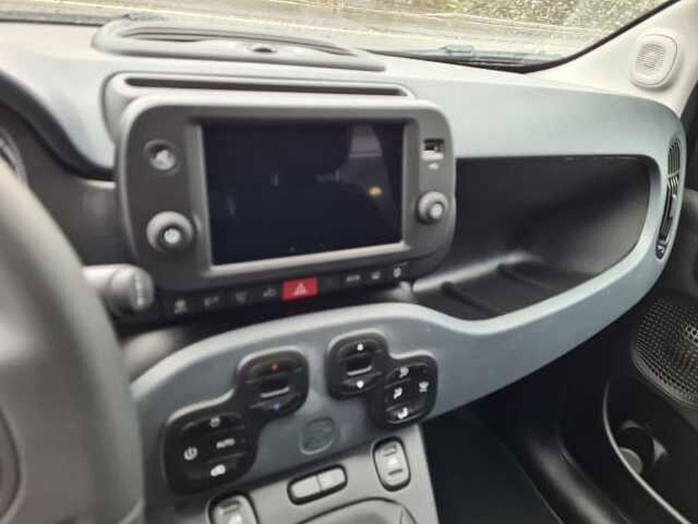 Fiat Panda Cross nuova a Brescia (4)