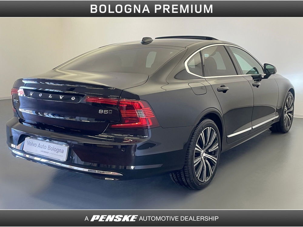 Volvo S90 nuova a Bologna (2)