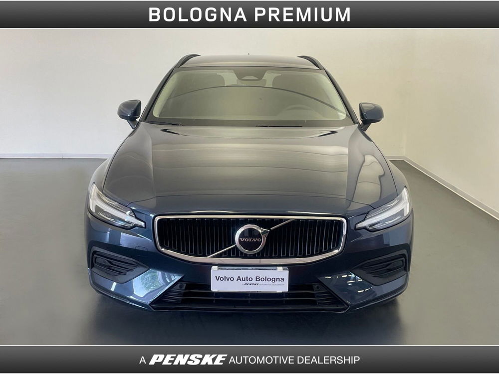 Volvo V60 nuova a Bologna (8)