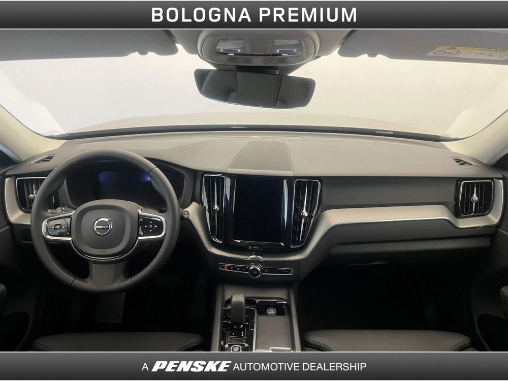 Volvo XC60 nuova a Bologna (4)