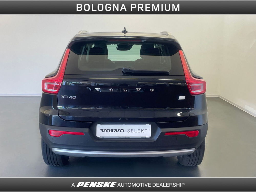 Volvo XC40 usata a Bologna (7)