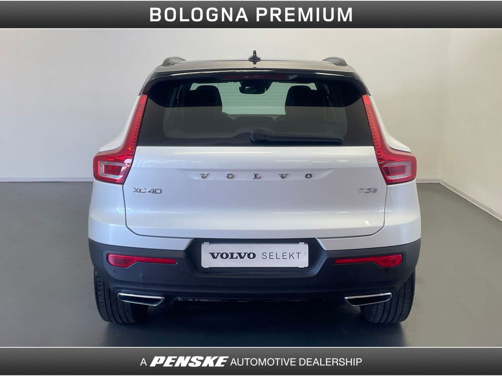 Volvo XC40 usata a Bologna (7)