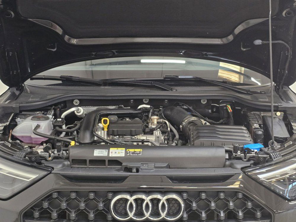 Audi A1 allstreet usata a Asti (8)