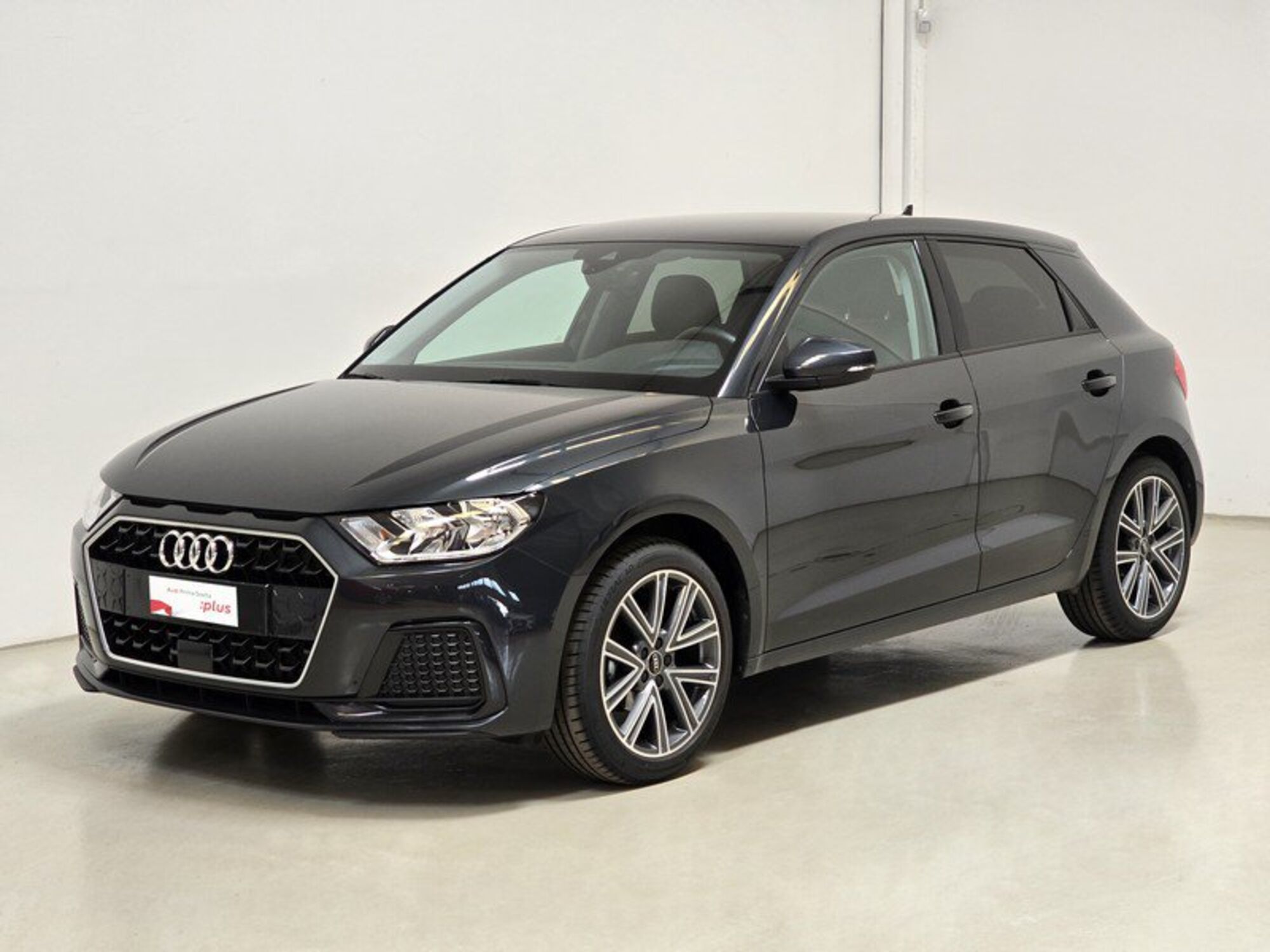 Audi A1 Sportback Sportback 25 1.0 tfsi Business del 2023 usata a Borgo San Dalmazzo