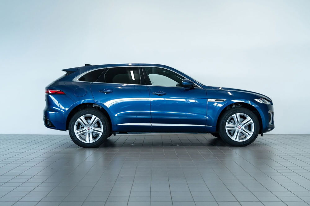 Jaguar F-Pace usata a Padova (6)