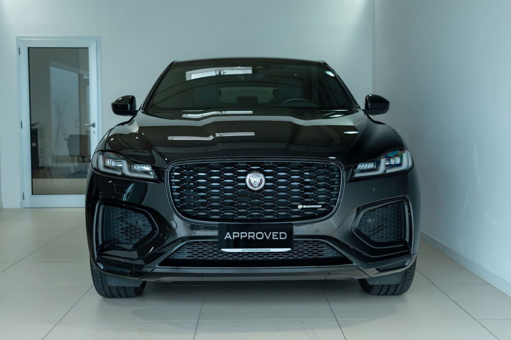 Jaguar F-Pace usata a Padova (8)