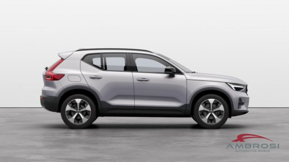 Volvo XC40 nuova a Perugia (4)