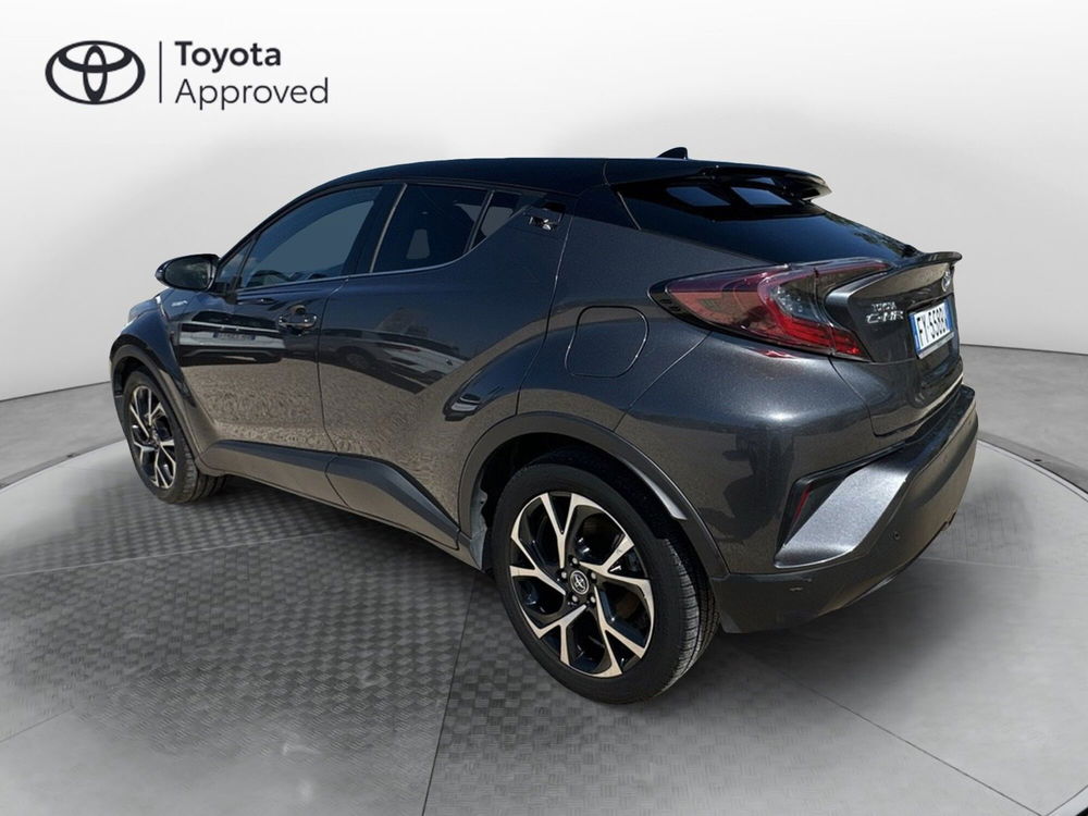 Toyota Toyota C-HR usata a Ragusa (4)