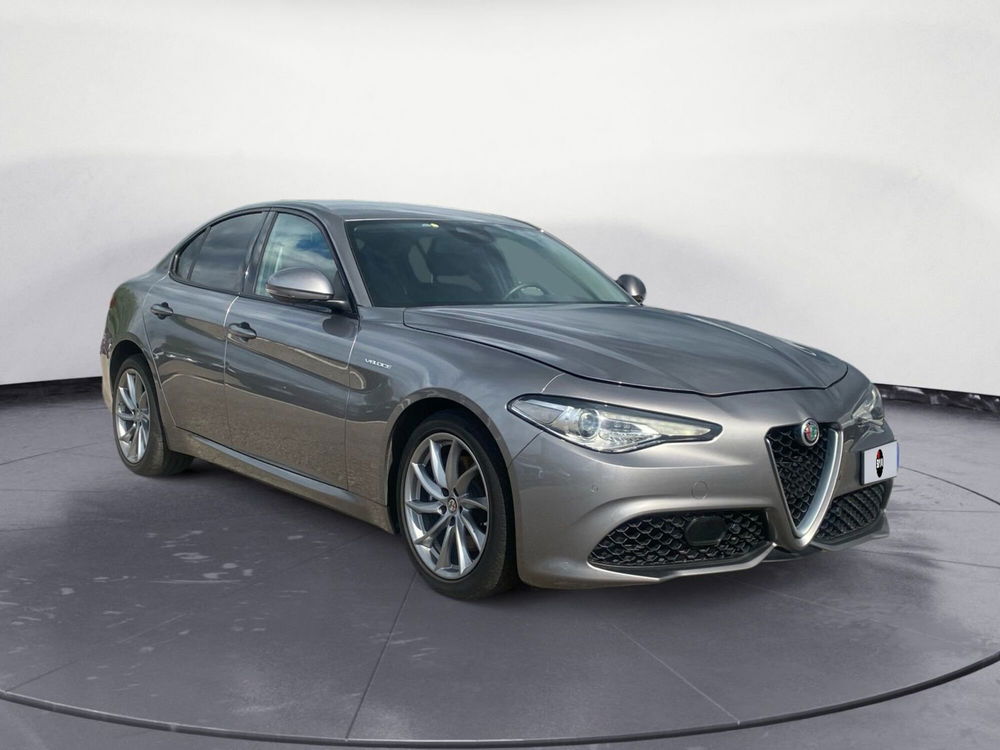 Alfa Romeo Giulia usata a Pordenone (7)