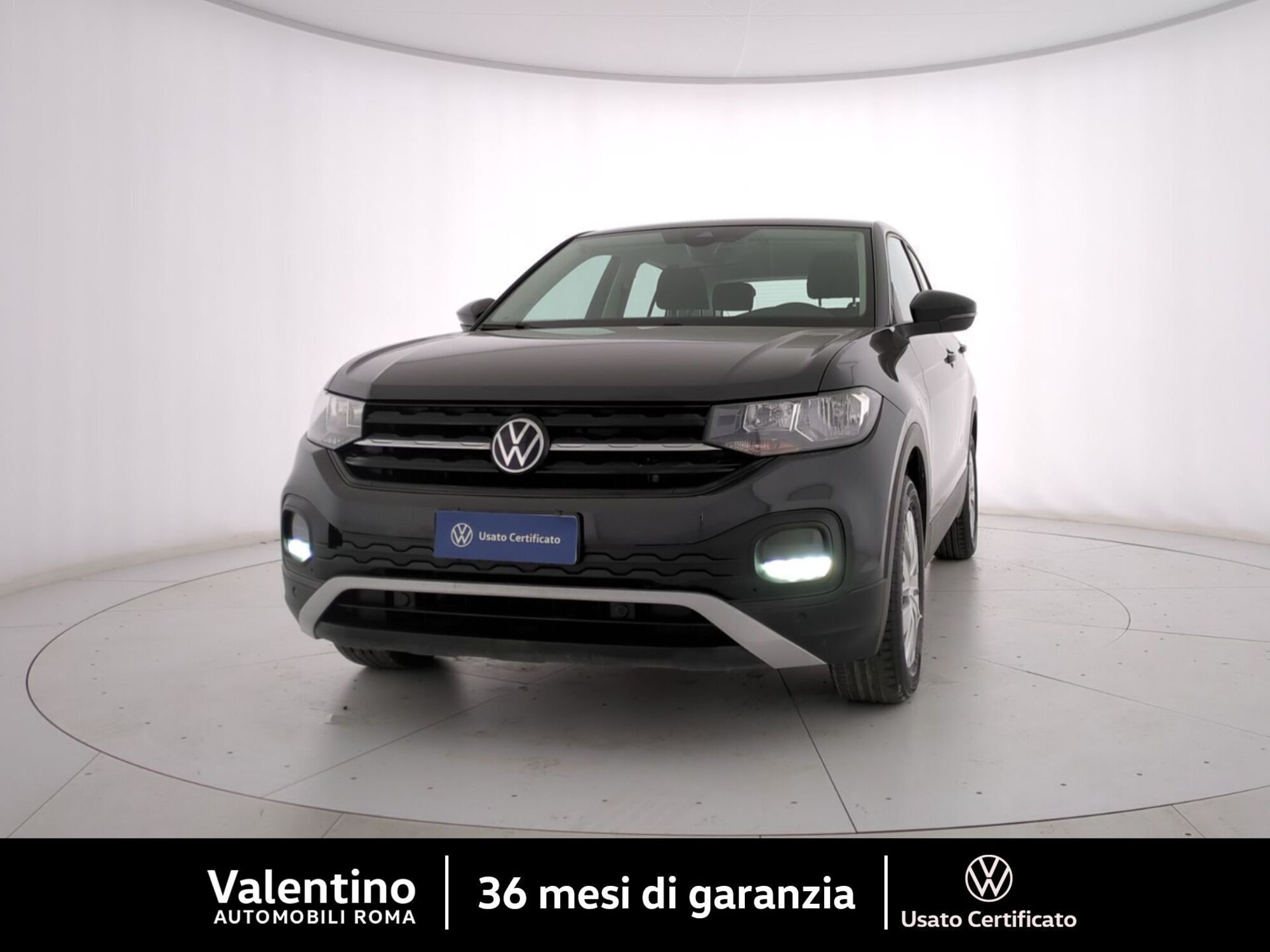 Volkswagen T-Cross 1.0 TSI Urban BMT del 2021 usata a Roma