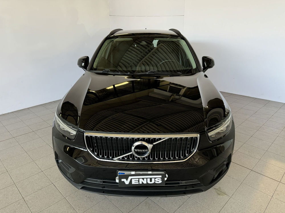 Volvo XC40 usata a Milano (2)