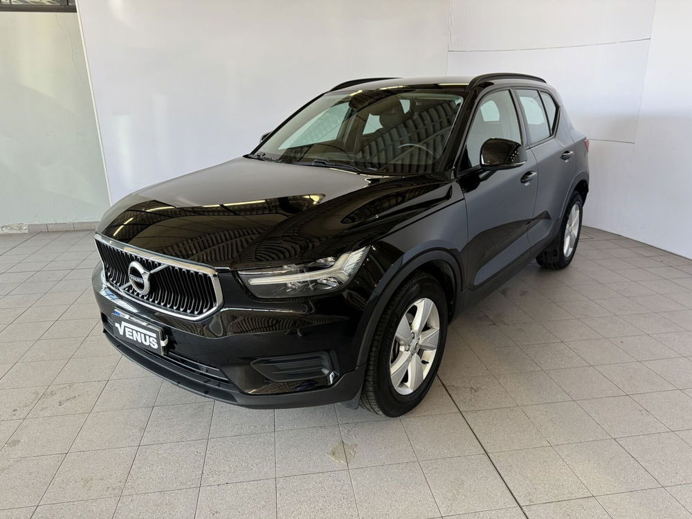 Volvo XC40 usata a Milano (3)