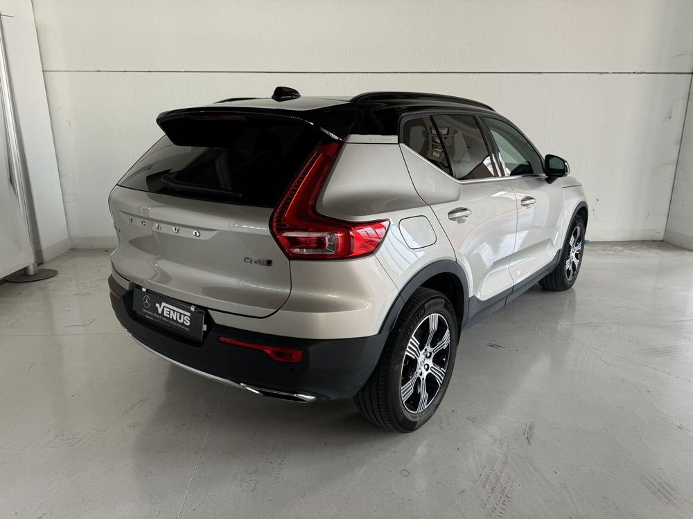 Volvo XC40 usata a Milano (7)