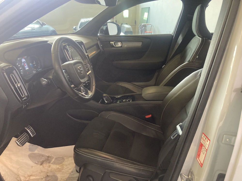 Volvo XC40 usata a Milano (12)