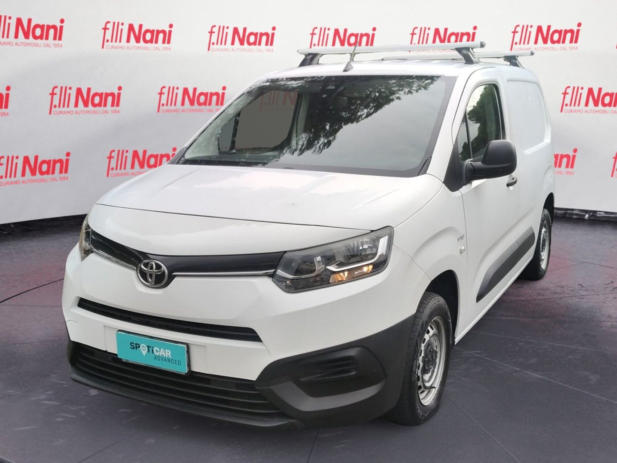 Toyota Proace City City 1.5D 100 CV S&amp;S PL 4p. Ground  del 2020 usata a Massa