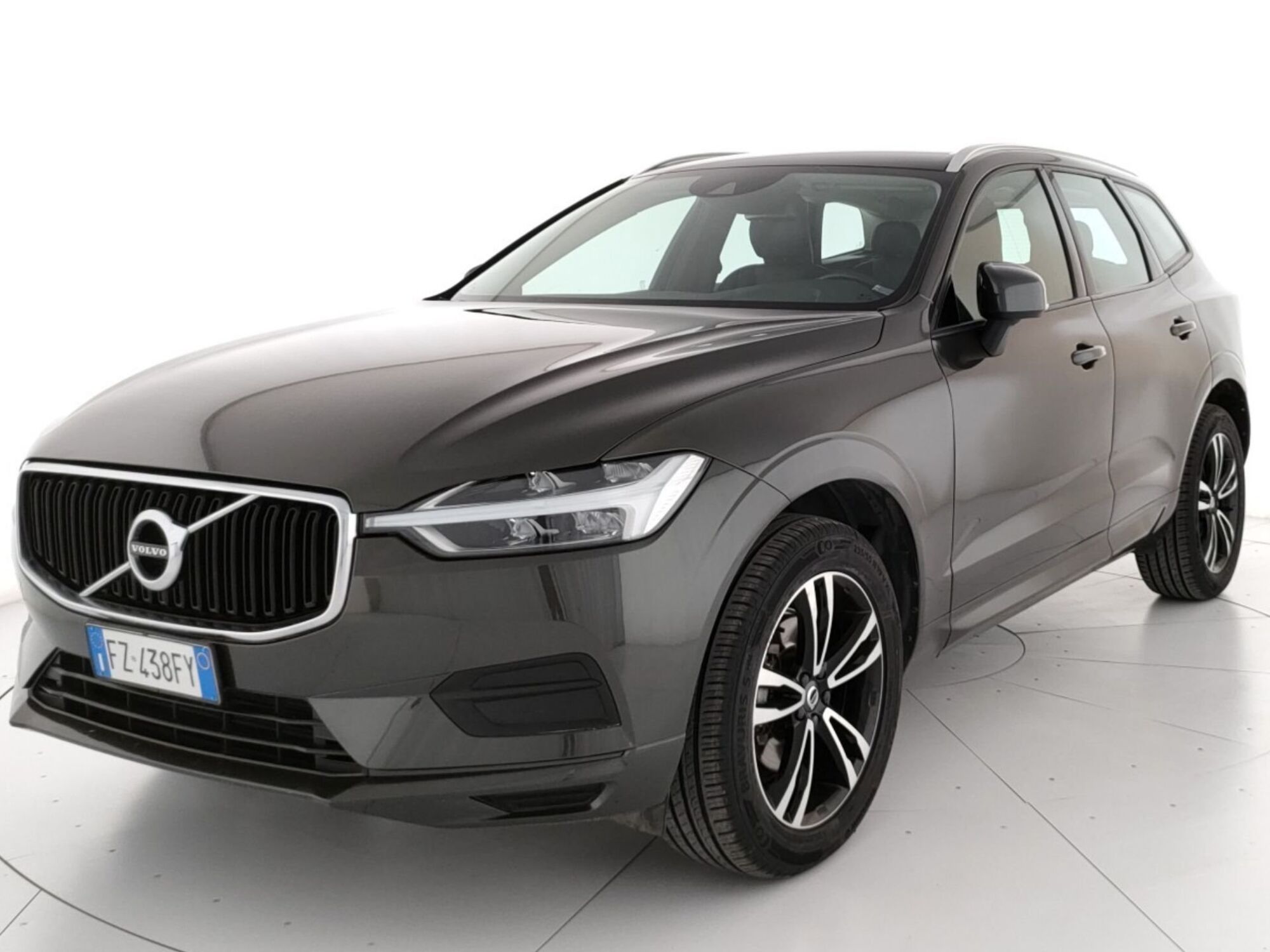 Volvo XC60 D4 AWD Geartronic Business  del 2019 usata a Roma