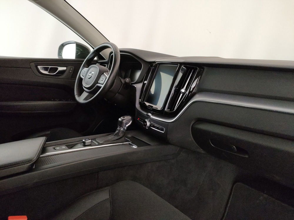 Volvo XC60 usata a Roma (7)