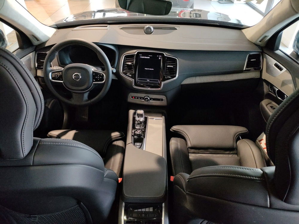 Volvo XC90 nuova a Roma (8)