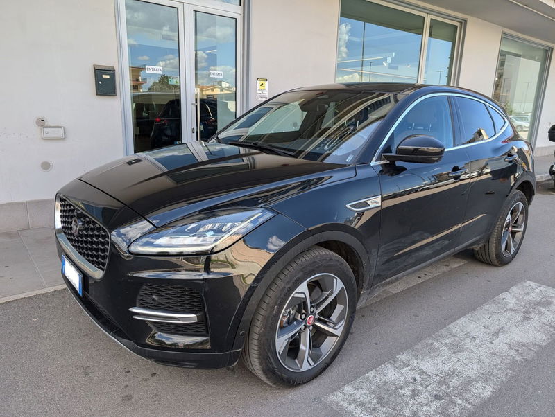 Jaguar E-Pace 2.0D I4 163 CV AWD Auto R-Dynamic Black  del 2021 usata a Castellammare di Stabia