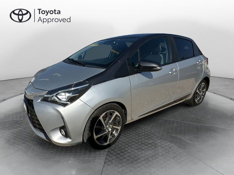 Toyota Yaris 1.5 Hybrid 5 porte Y20 Bitone  del 2019 usata a Ragusa