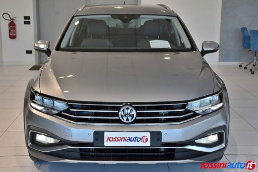 Volkswagen Passat Variant usata a Brescia (8)