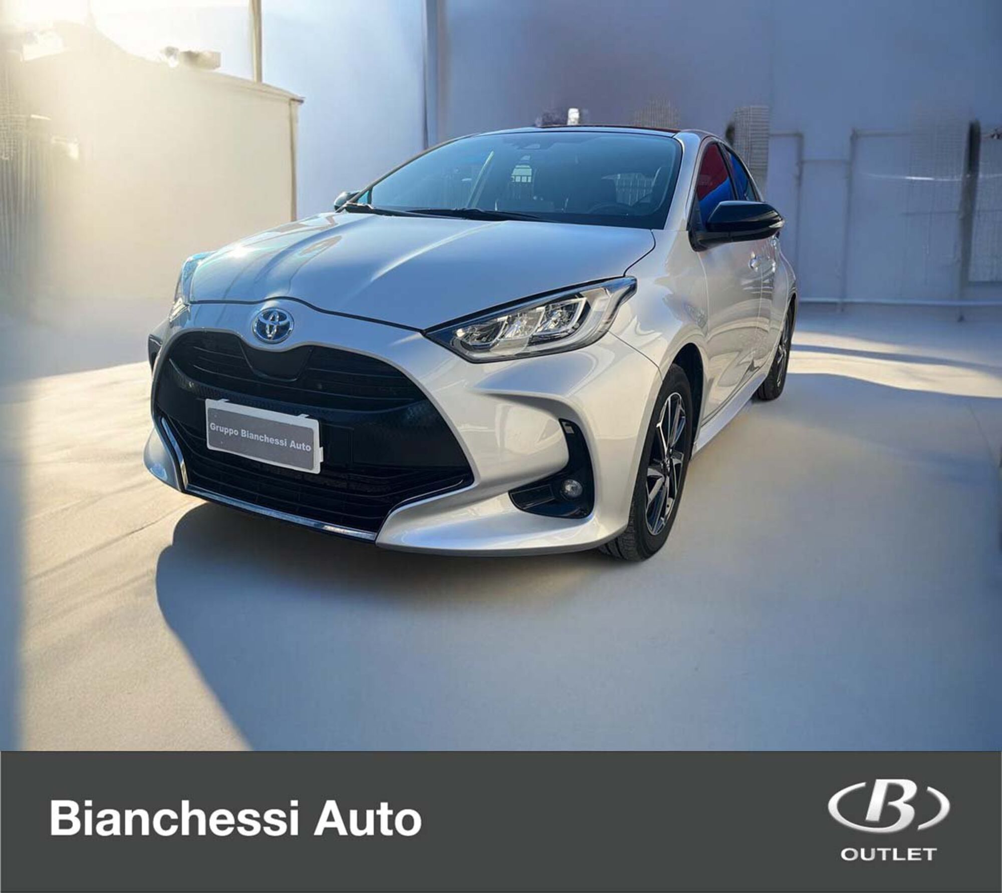 Toyota Yaris 1.5 Hybrid 5 porte Lounge del 2020 usata a Cremona