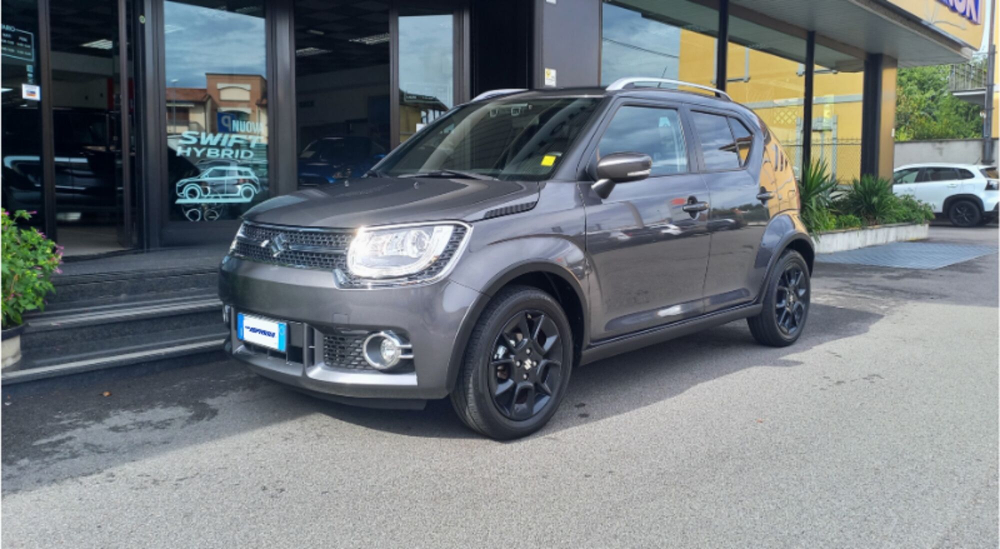 Suzuki Ignis 1.2 Hybrid 4WD All Grip Top  del 2019 usata a San Vittore Olona