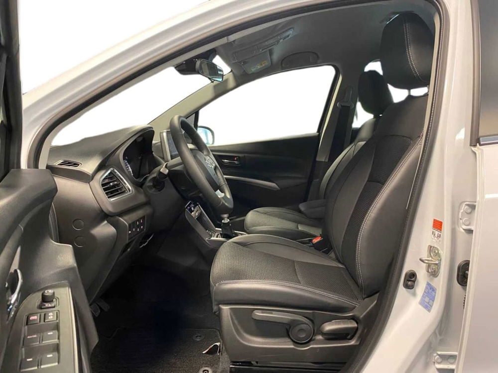 Suzuki S-Cross nuova a Parma (10)