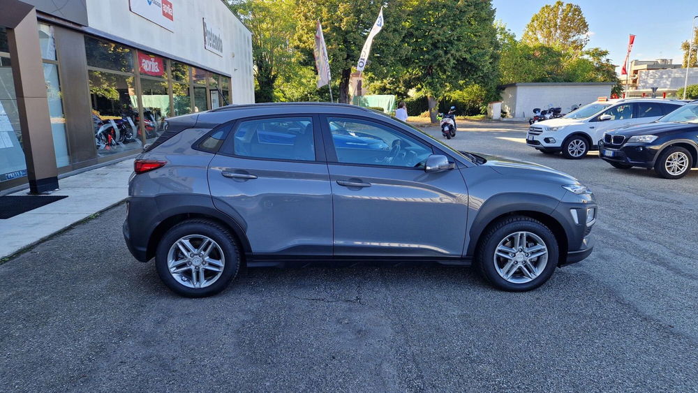 Hyundai Kona usata a Vercelli (4)