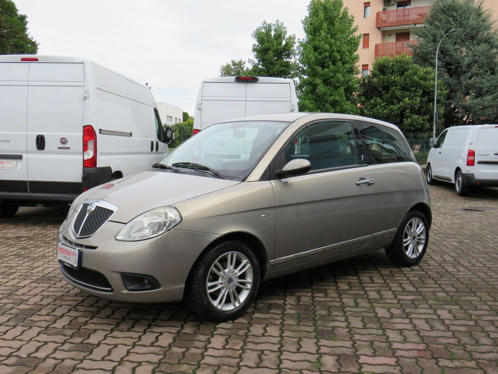 Lancia Ypsilon usata a Monza e Brianza (3)