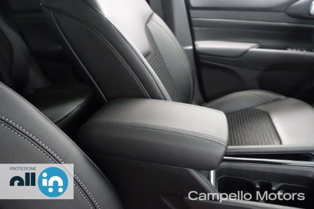 Jeep Compass nuova a Venezia (13)