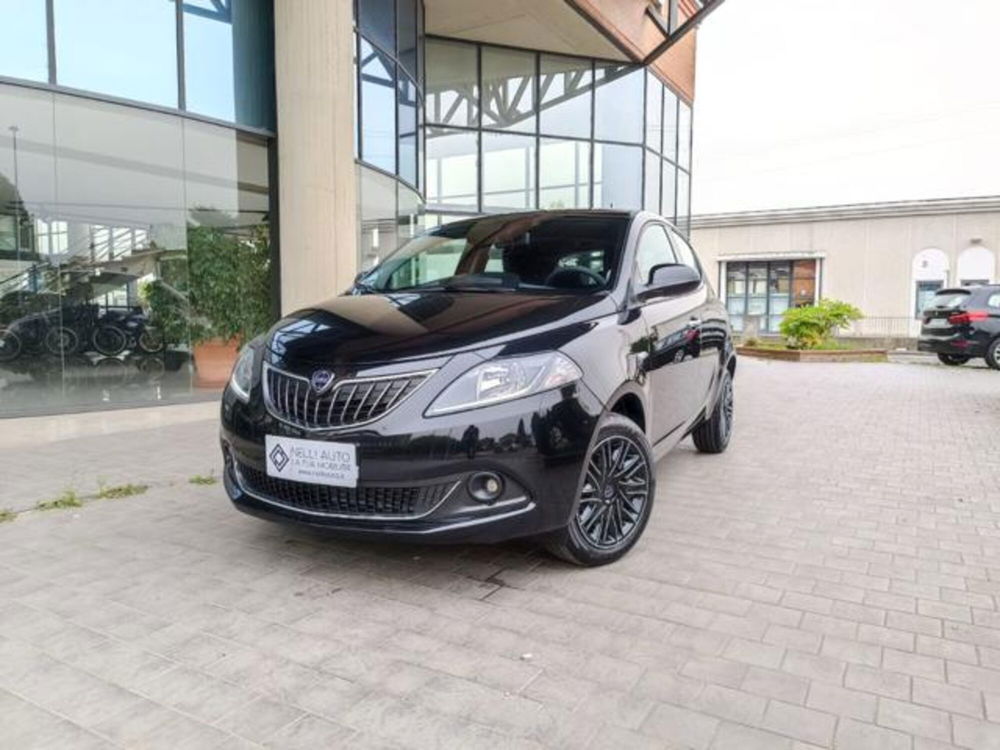 Lancia Ypsilon nuova a Pisa